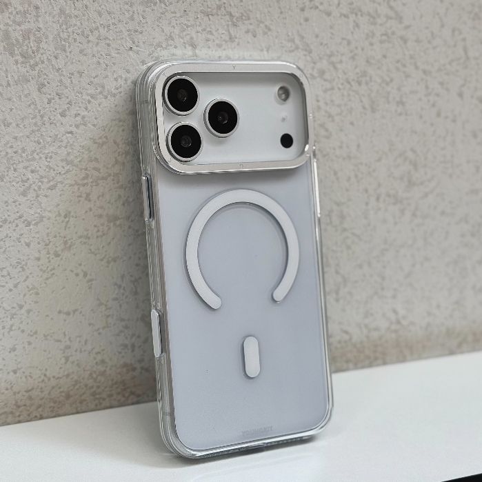 iPhone Anti-Yellow MagSafe Clear Cases